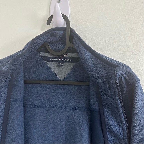 Tommy  Hilfiger performance warm/fleece Jacket - Picture 13 of 14